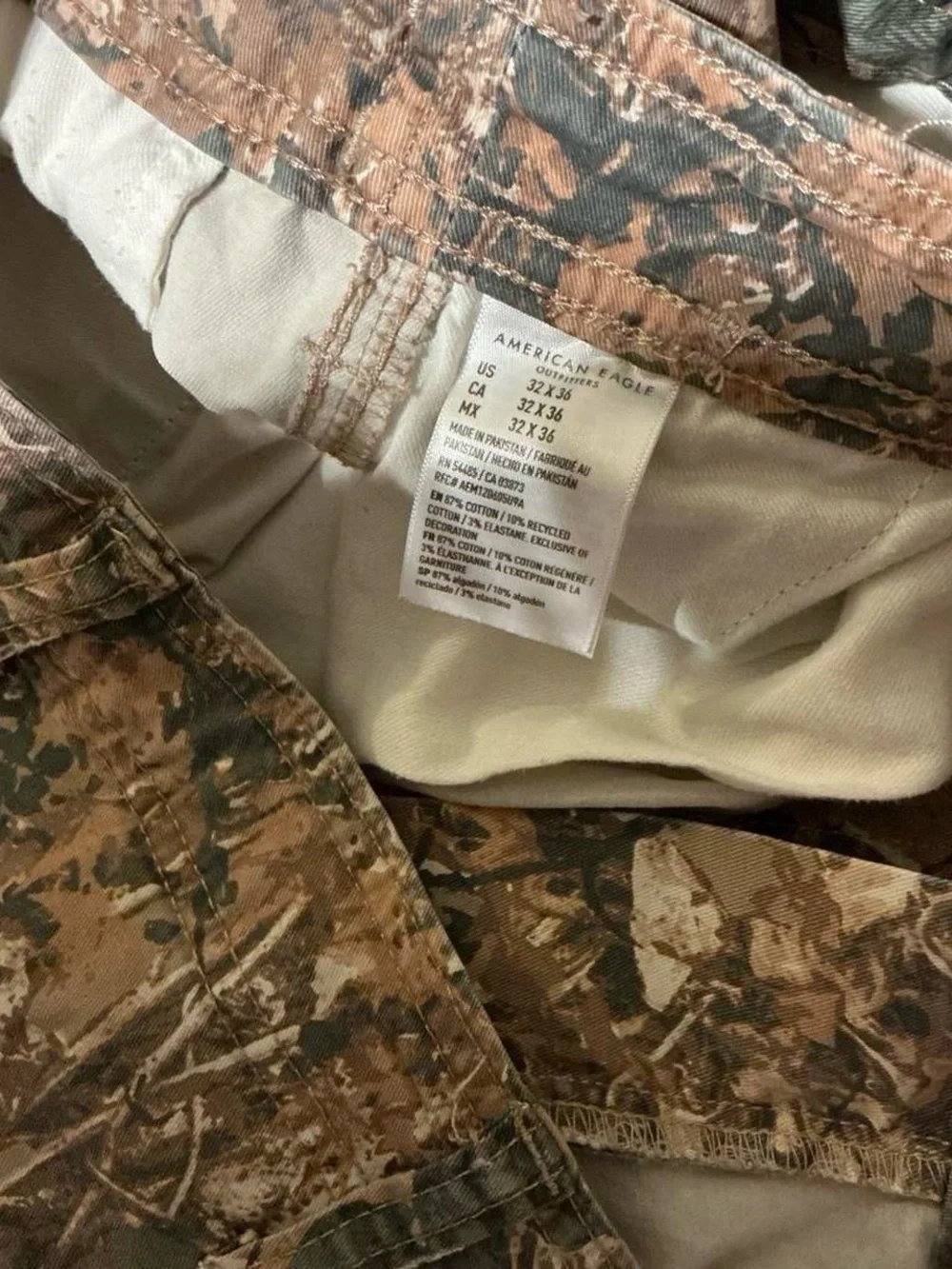 American Eagle Outfitters Men's Camo Cargo Pants - Green/Tan
